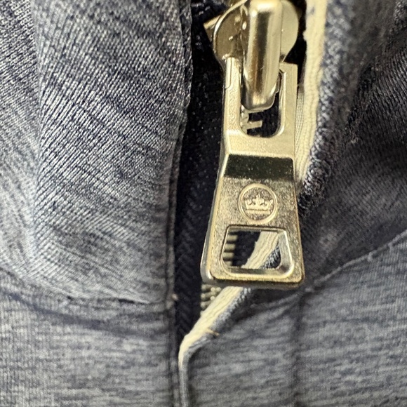 NWT Peter Millar Crown Navy Crafted Stealth Performance 1/4 Zip Blue Vest Small - Picture 9 of 11